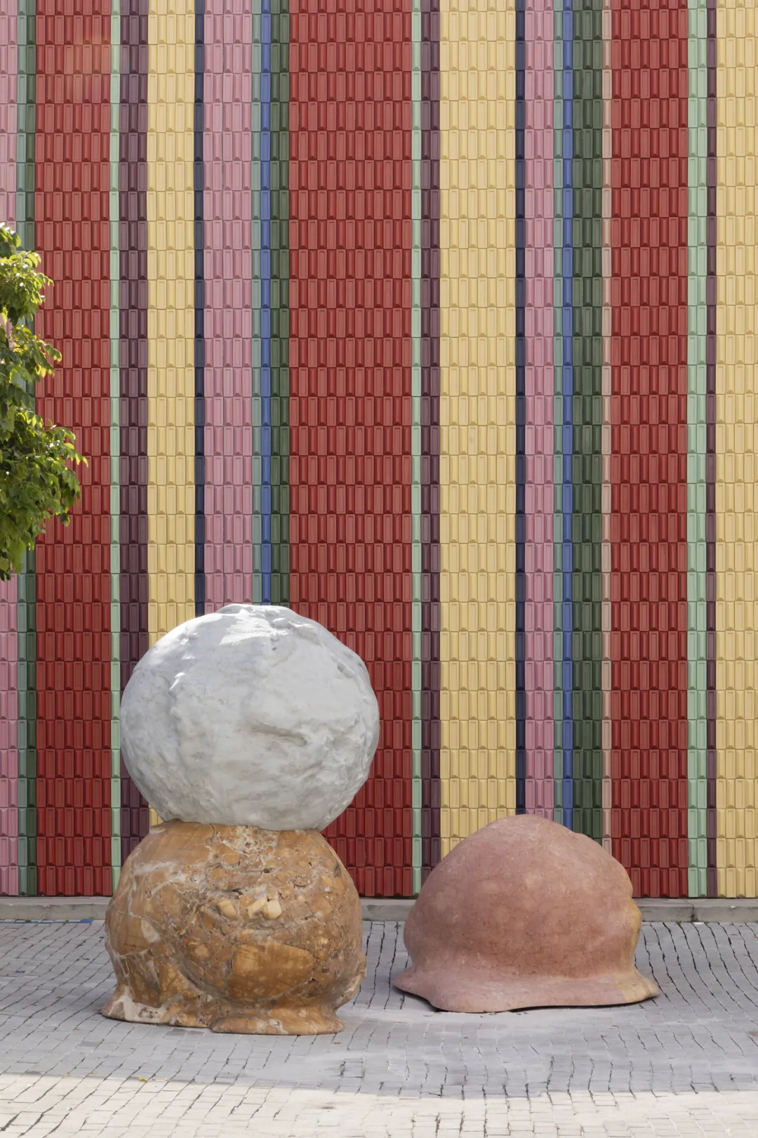 Alicja Kwade Pretty Pity collection in ARCA natural stone, view 5