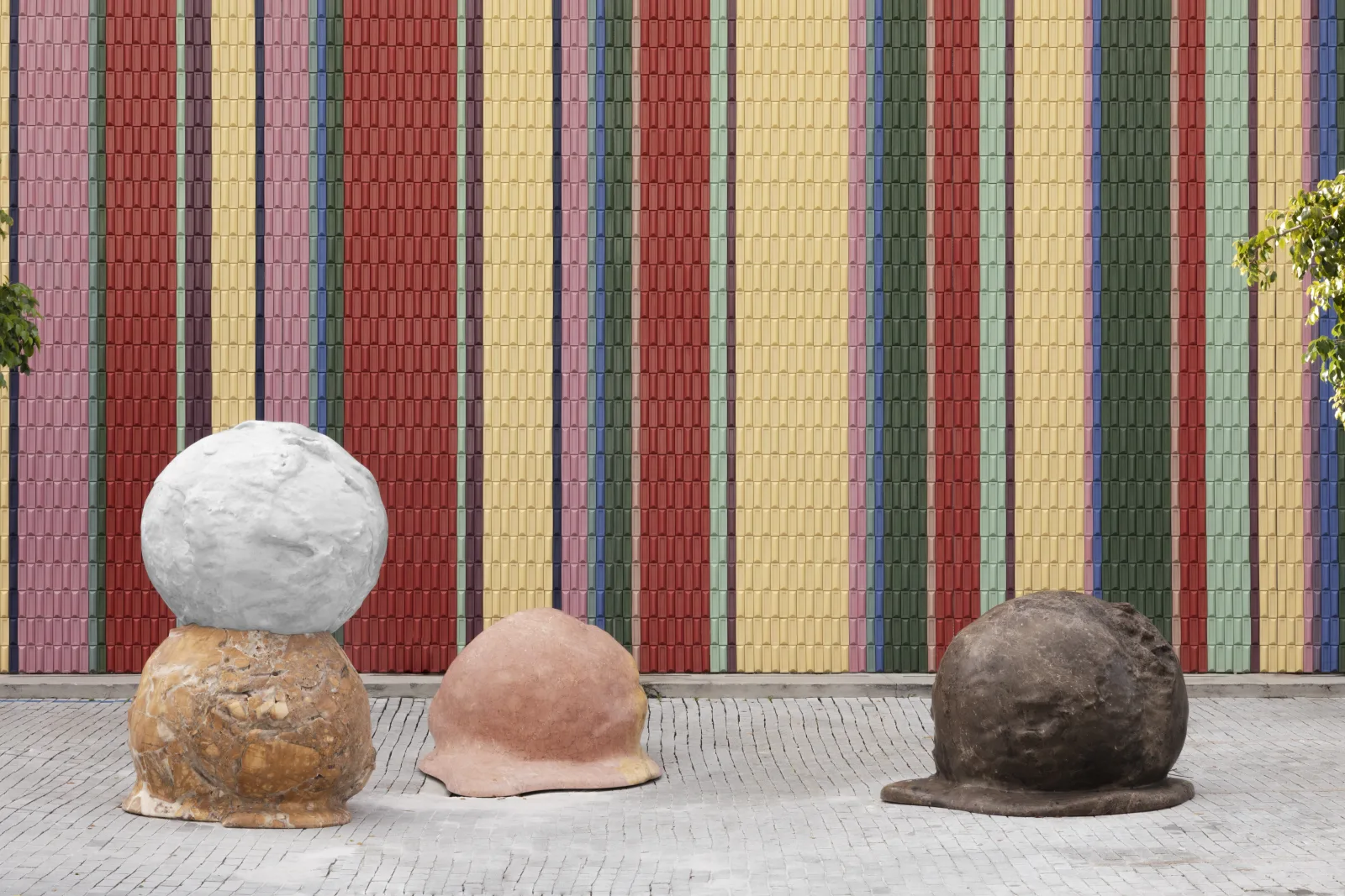 Alicja Kwade Pretty Pity collection in ARCA natural stone, view 8