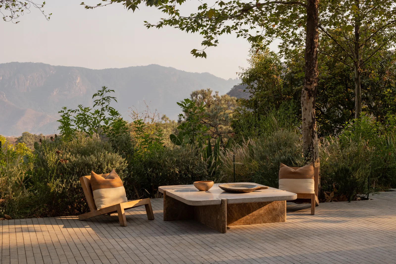 MeyerDavis Eterna collection in ARCA natural stone, view 7